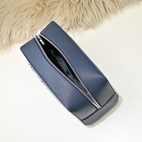 Mont Blanc — новейшая мужская сумка, и