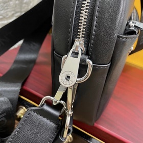 Новинка： сумка через плечо Montblanc I