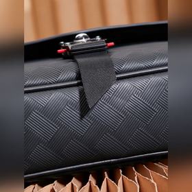 [Премиум] Сумка-мессенджер Montblanc