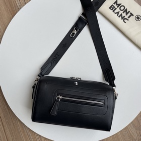 Мягкая кожаная сумка Montblanc из колл