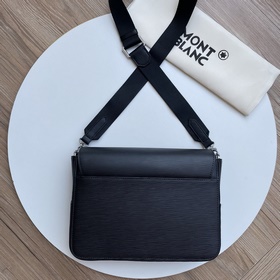Сумка Montblanc Classic Crossbody Bag 