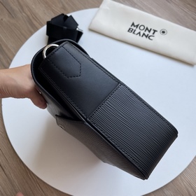 Сумка Montblanc Classic Crossbody Bag 