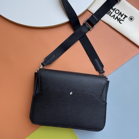 Сумка Montblanc Classic Crossbody Bag 