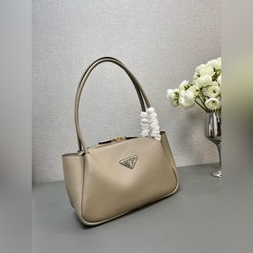 [Премиум-версия Authentic Edition] Н