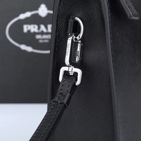 PRADA — Последняя коллекция сумок Офиц