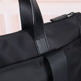 PRADA — новейшая мужская сумка Prada, 