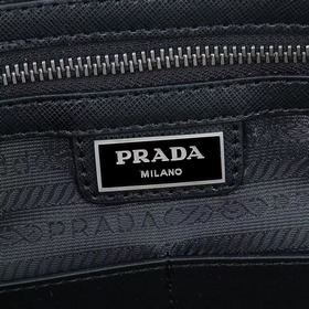 PRADA — новейшая мужская сумка Prada, 