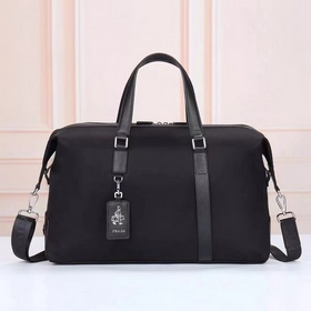 PRADA — новейшая дорожная сумка и сумо