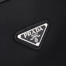 PRADA — новейшая дорожная сумка и сумк