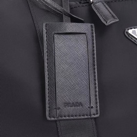 PRADA — новейшая дорожная сумка Prada,
