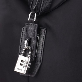 PRADA — новейшая дорожная сумка Prada,