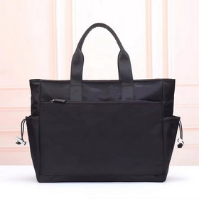 PRADA - Последний бестселлер Prada： су