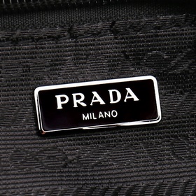 PRADA — новейшая сумка Prada, доступна