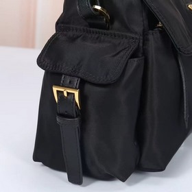 PRADA — новейшая сумка Prada через пле