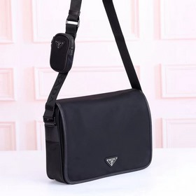 PRADA — новейшая мужская сумка через п