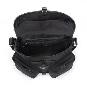 PRADA — новейшая сумка через плечо и с