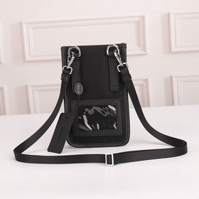 PRADA — новейший чехол для мобильного 