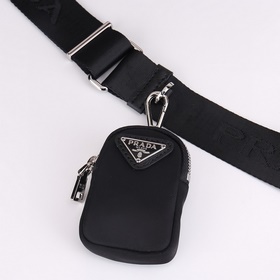 PRADA - Новейшая сумка Prada с одним п