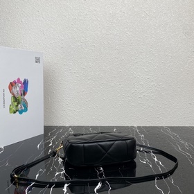 [Premium Authentic] Mini Hobo 1BA384
