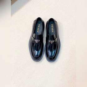 Prada Ada 2026 SS — подлинная модель п