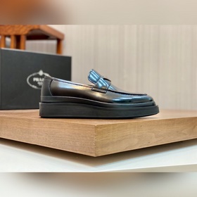 Prada Ada 2026 SS — подлинная модель п