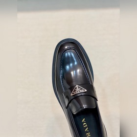 Prada Ada 2026 SS — подлинная модель п