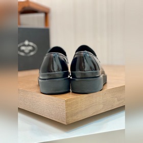 Prada Ada 2026 SS — подлинная модель п