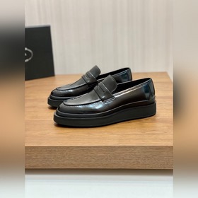 Prada Ada 2026 SS — подлинная модель п