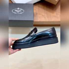 Prada Ada 2026 SS — подлинная модель п