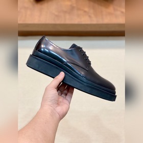 Prada Ada 2026 SS — подлинная модель п