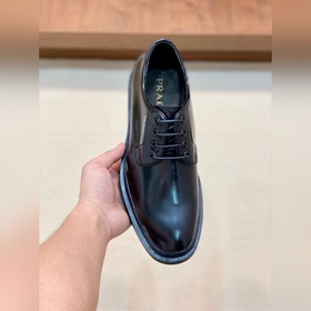 Prada Ada 2026 SS — подлинная модель п