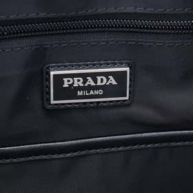 PRADA — новейший рюкзак Prada. Официал