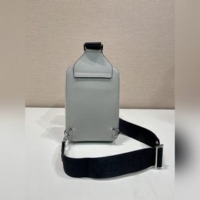 Новая сумка через плечо 2VZ106 в свежи