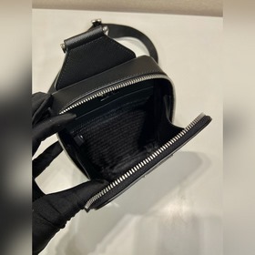 Новая сумка через плечо 2VZ106  Эта 