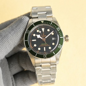 Обновленная коллекция TUDOR Black Bay