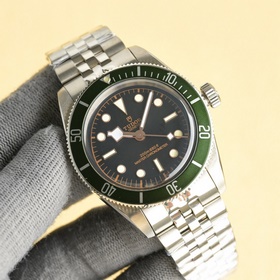 Обновленная коллекция TUDOR Black Bay 