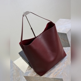 Сумка Bold Hobo  Сумка Bold Hobo М