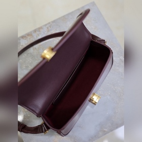 Бордовый 19 см SOLFERINO BOX mini Су