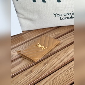 Картодержатель YSL SAINT LAURENT из зе