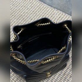 Новейший рюкзак из кожи ягненка от YSL