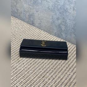 Классическая сумочка Saint Laurent YSL