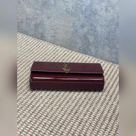 Классическая сумочка Saint Laurent YSL