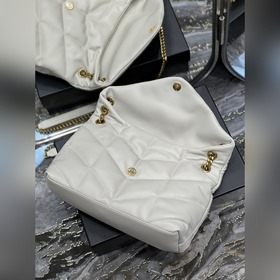 Белый с золотой пряжкой  LOULOU PUFF