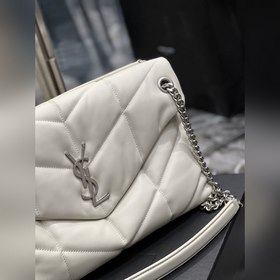 Белый серебряными заклепками  LOULOU
