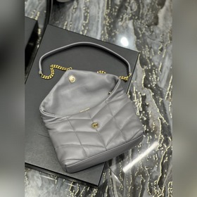 Серый с золотистой фурнитурой  LOULO