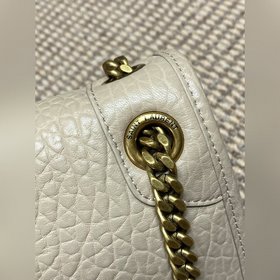 Новая сумка Niki от YSL в цвете латте-