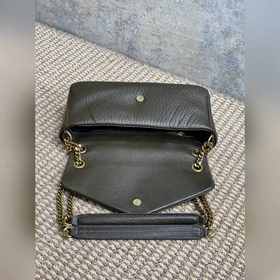 YSL Saint Laurent CALYPSO из кожи ягне