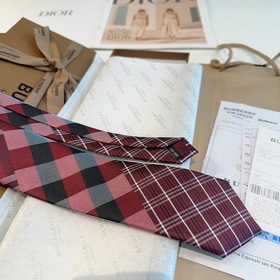 Галстуки Burberry теперь доступны в ма