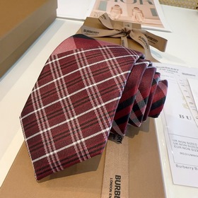 Галстуки Burberry теперь доступны в ма