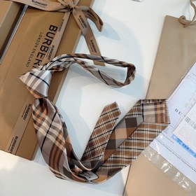 Галстуки Burberry теперь доступны в ма